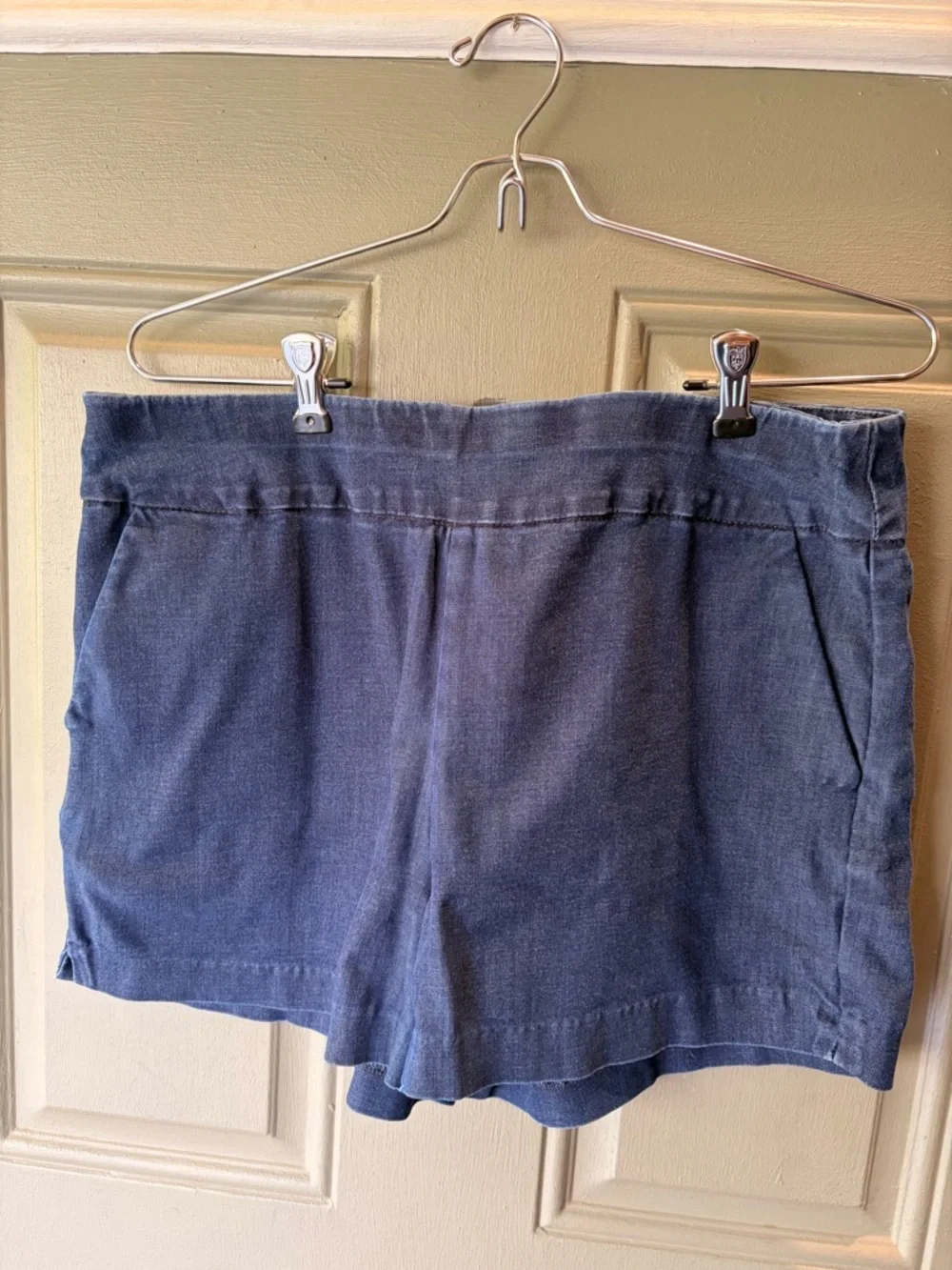 Women's Casual Navy Blue Shorts - Picture 1 of 4